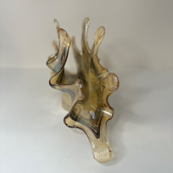 Glass Vase 7” x 13” x 2” - Picture 4 of 4